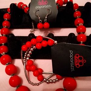 Paparazzi jewelry set